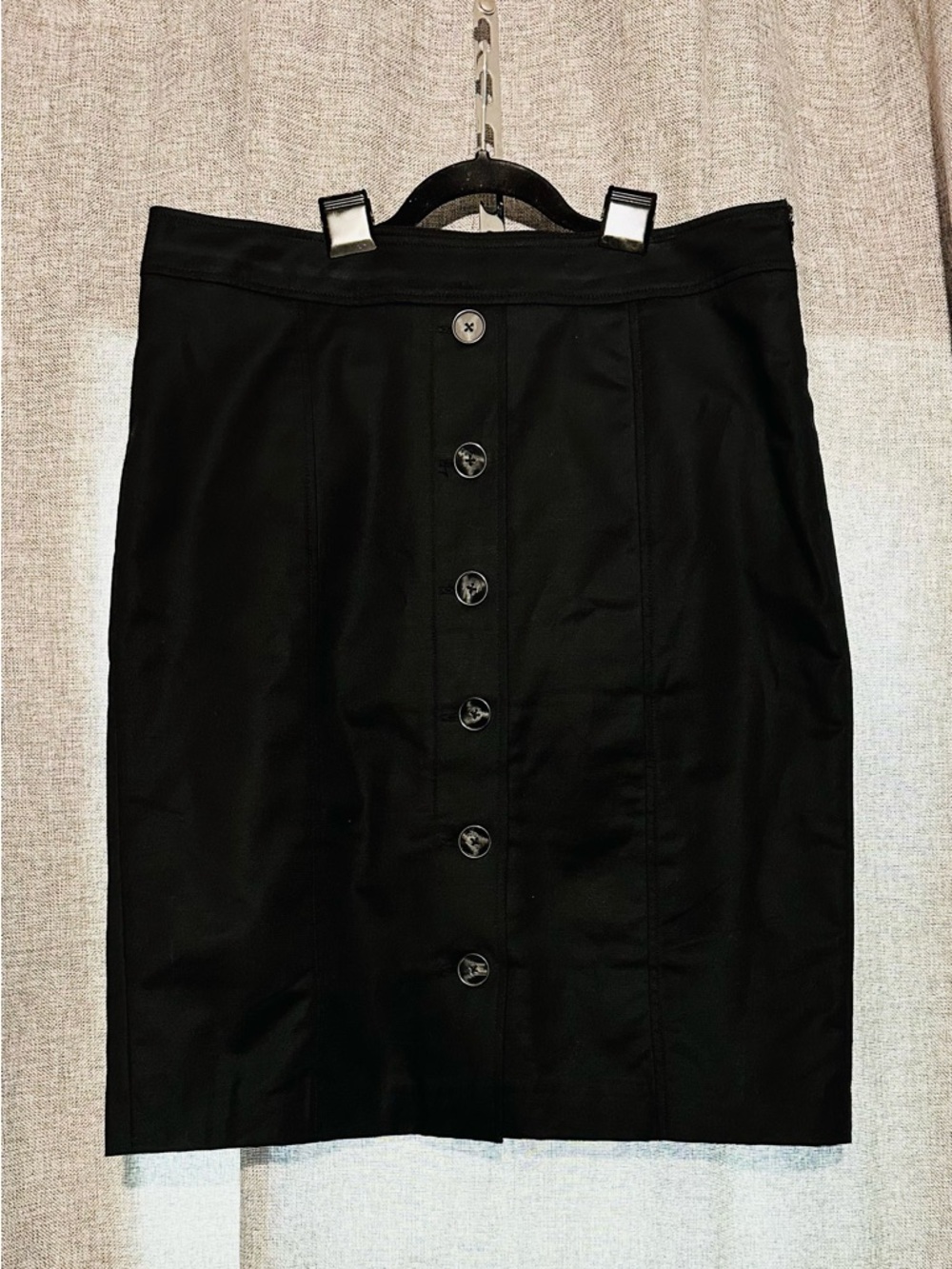 Rafaella Black Button-Front Pencil Midi Skirt